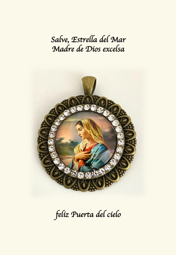 Medallas de La Virgen hechas en honor a su maternidad divina