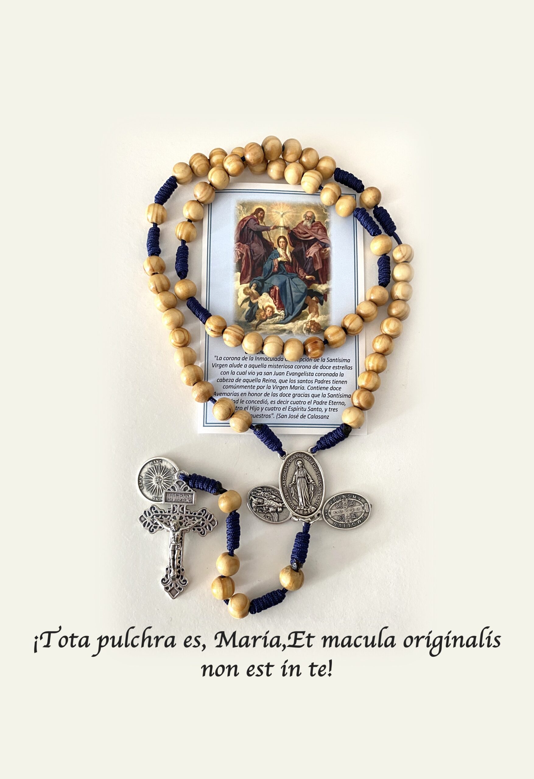 Rosario en madera en honor a la Inmaculada con los mas poderosos sacramentales en latin