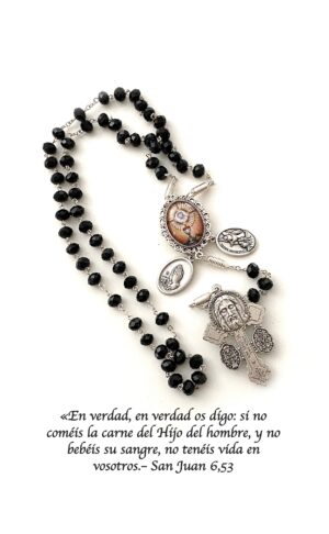 Rosario en vidrio en honor a La Eucaristia